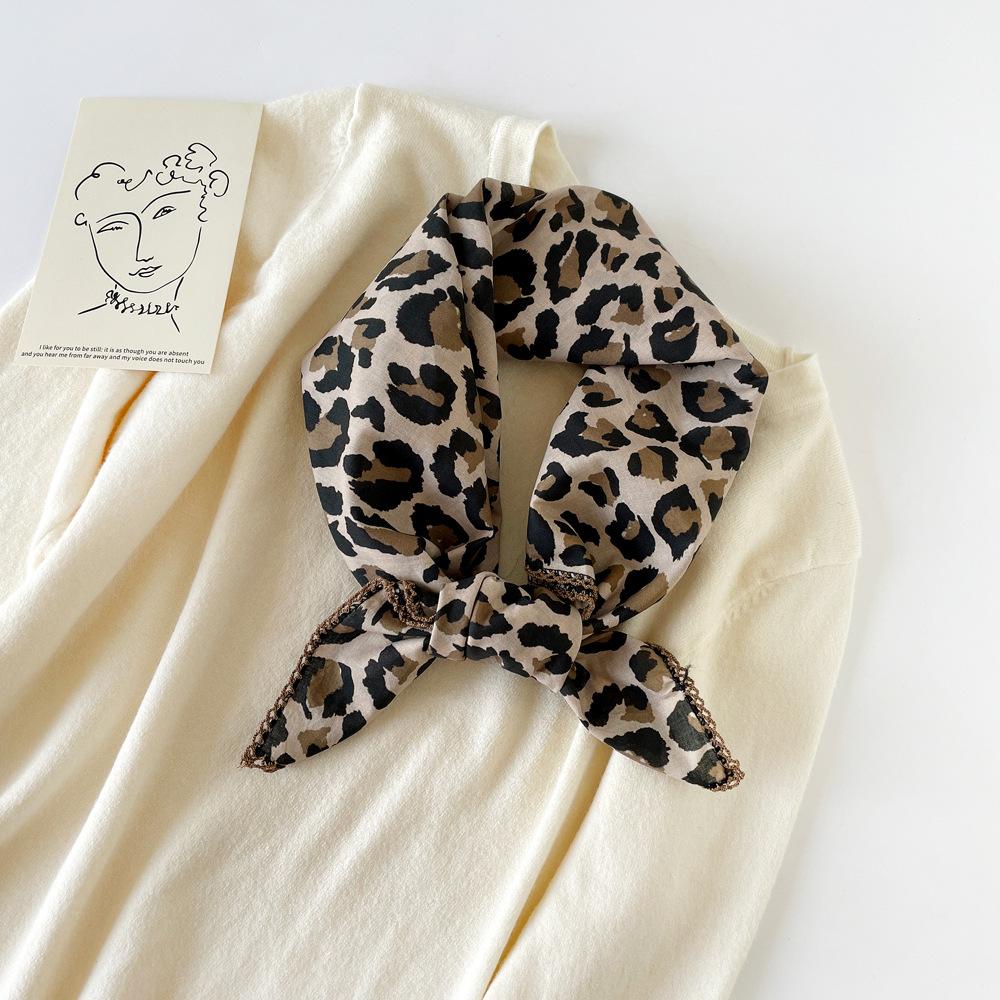Small Scarf Small Square Scarf High-end Fashion Leopard Print Decorative Professional Scarf Summer Light Scarf