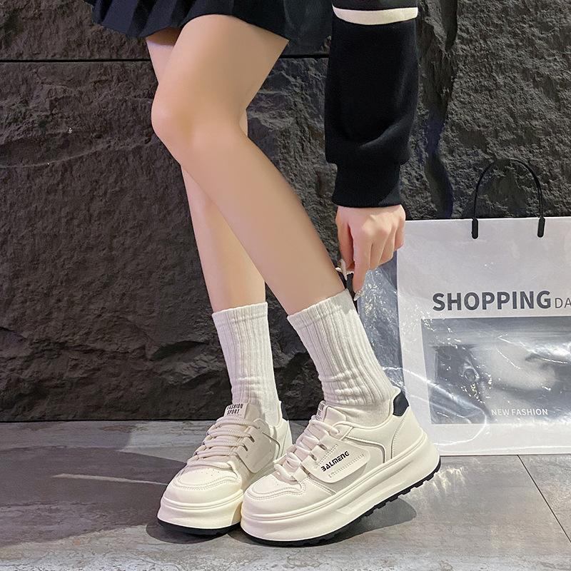 Advanced sense increases thick-soled little white women's shoes women's 2025 spring and autumn new Korean version of versatile student casual shoes
