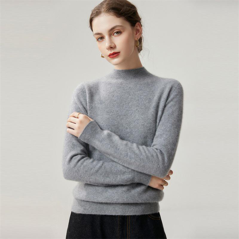 100% Cashmere 12-Gauge Flat Knit Half-High Neck Base Layer