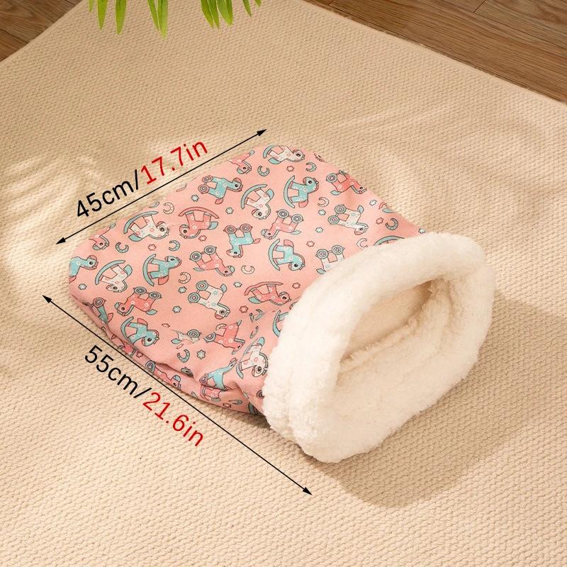 Winter Warm Pet Sleeping Bag Lamb Wool Warm Kitten Nest Drilling Hole Bedding Thickened Soft Comfortable Warm Nest Pet Cats