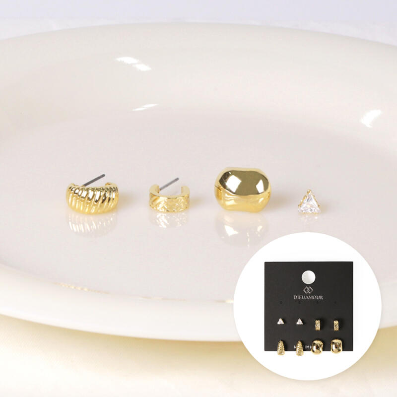

Triangular Cubic Ring 8-Set Anti-Hypertensive Earrings yellow gold