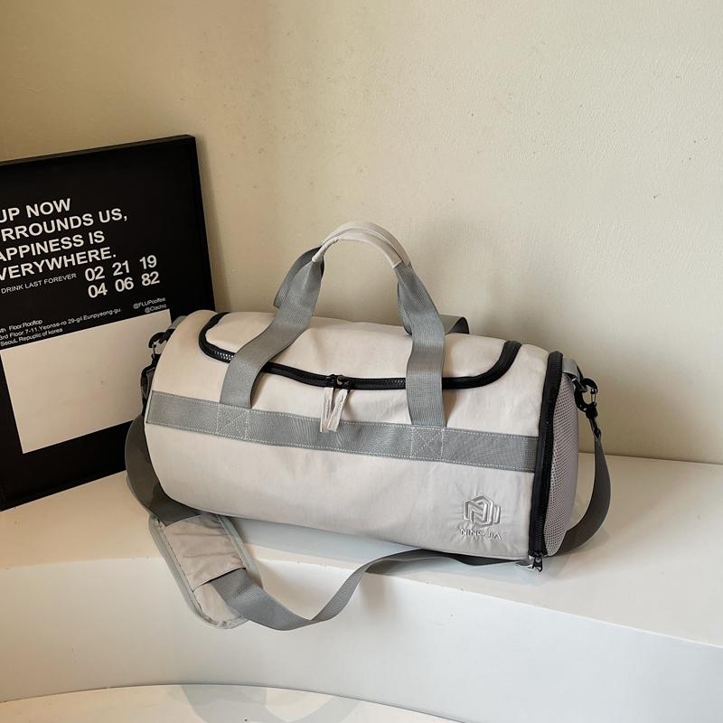 Dry and Wet Separation Large Capacity Gym Bag Swimming Sports Bag Short-Distance Travel Bag with Separation Shoes Bags