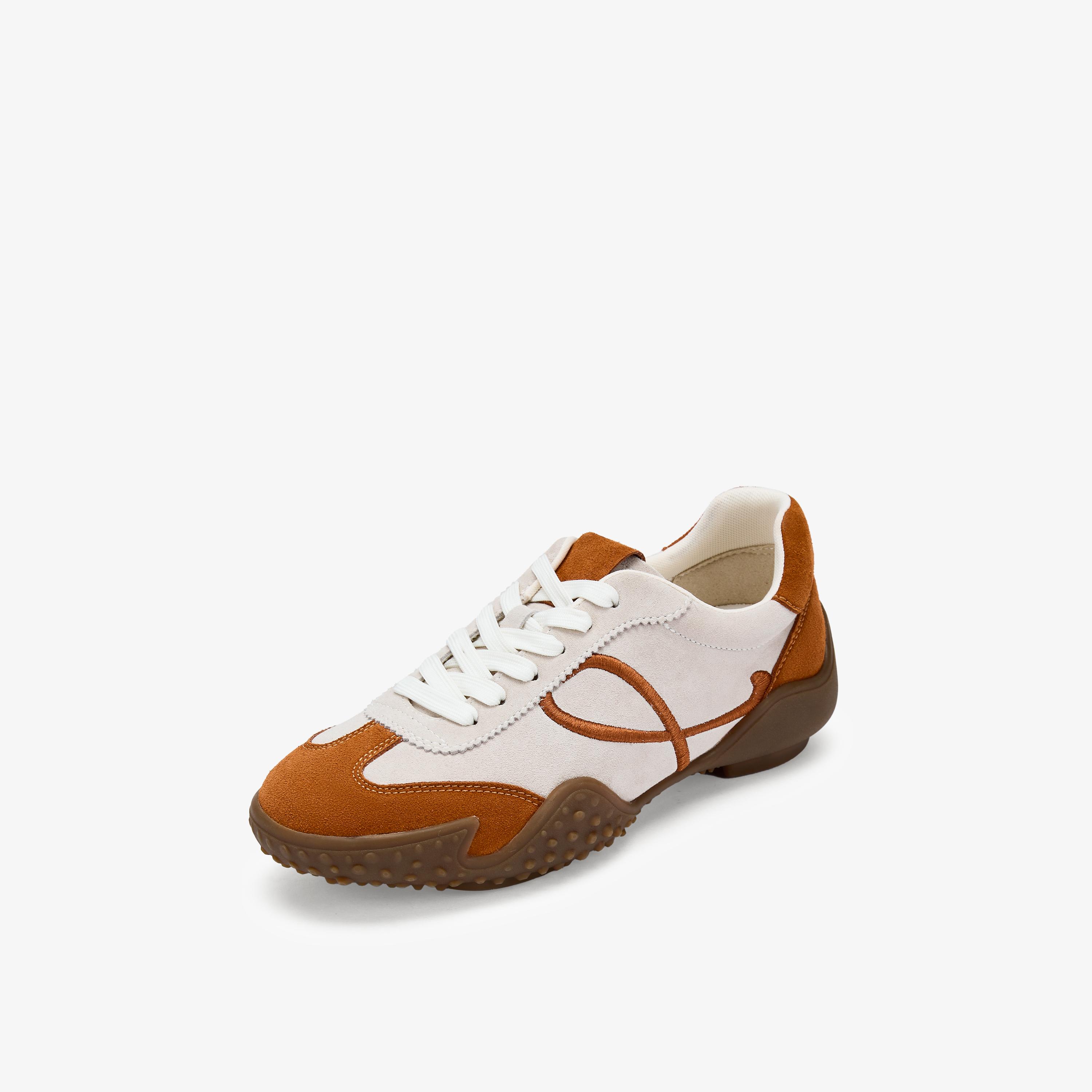 

Star women s shoes playful rhythm autumn new retro height increase versatile casual racing shoes 40