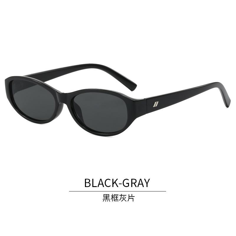 

Vintage Y2K Cat Eye Sunglasses Women Stylish UV400 Protection Sun Glasses for Hiking Driving Fashion Female