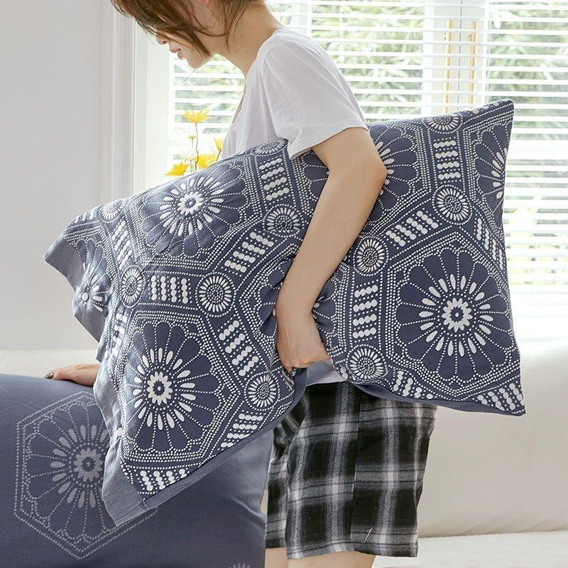 1 Pair Pillow Covers, Easy To Wash for All Seasons, Floral Pattern, Skin-friendly and Comfortable Pillowcase, Without Pillow Inserts