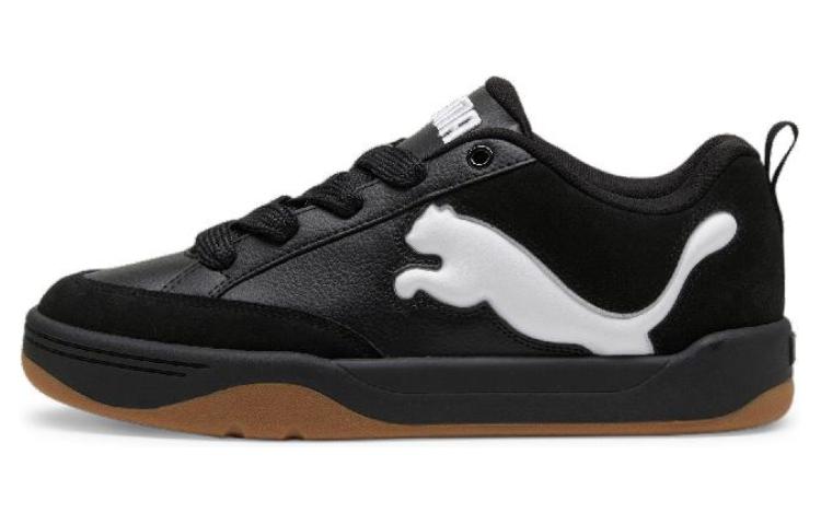 

PUMA Tennis Park Black White 395022-01 40.5