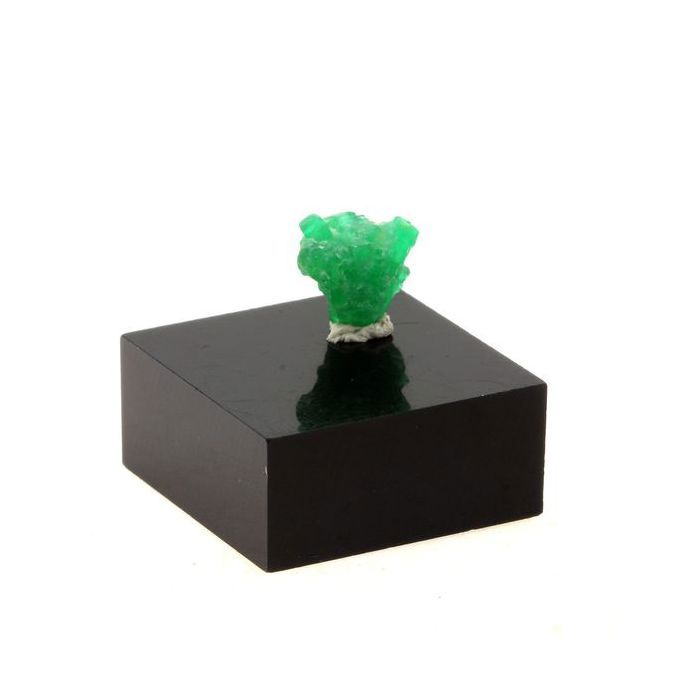 Pierres et Minéraux. Emeraude. 1.73 ct. Mingora emerald deposit, Swat District, Pakistan.