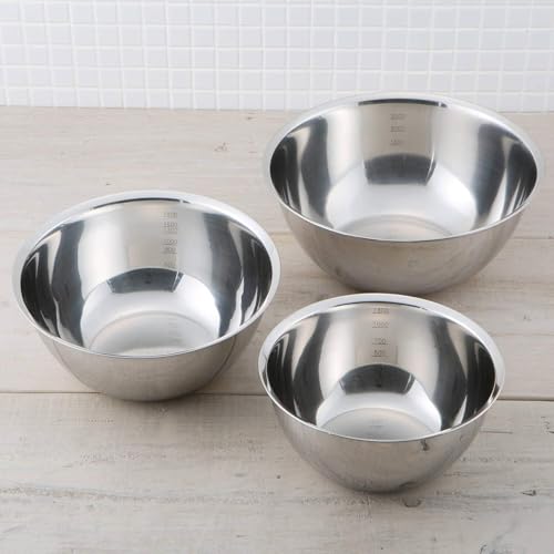 KAI Stainless Steel Bowl and Mesh Colander 6-Piece Set - Kitchen Utensils for Single Person Use - 18cm, 21cm, 24cm - Stackable, Integrated Design