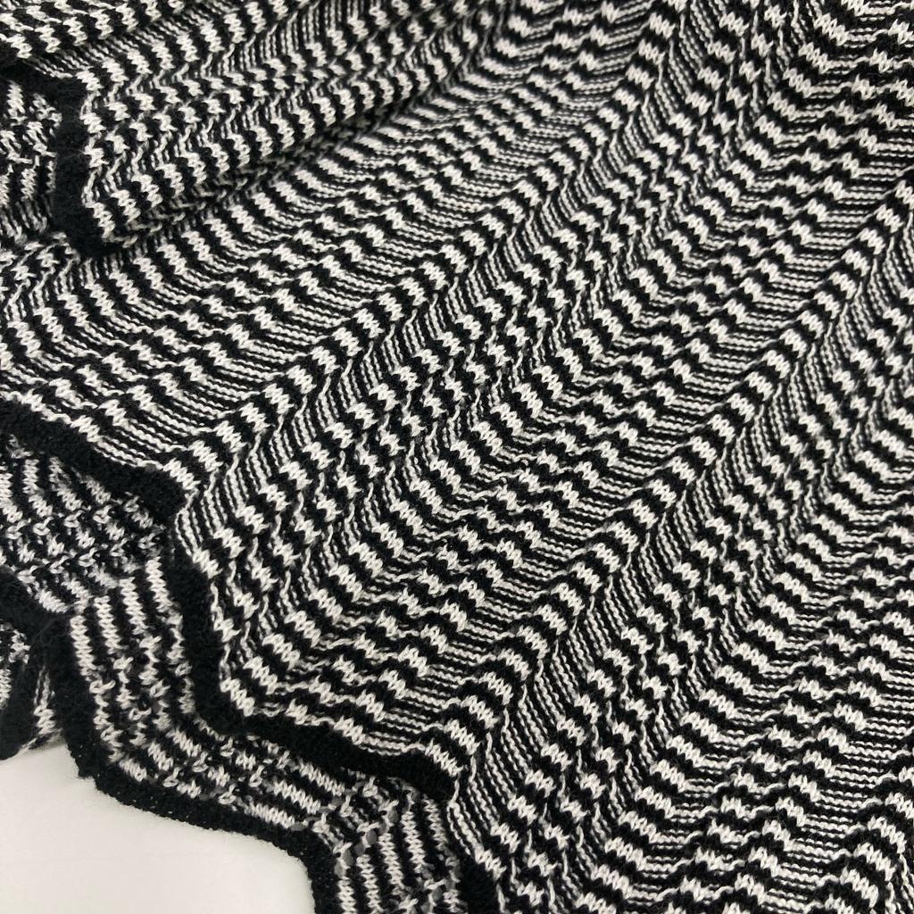 ADORE 531-2172323 Multicolor Triangle Border Knit Skirt skirt 38 multicolorUsed