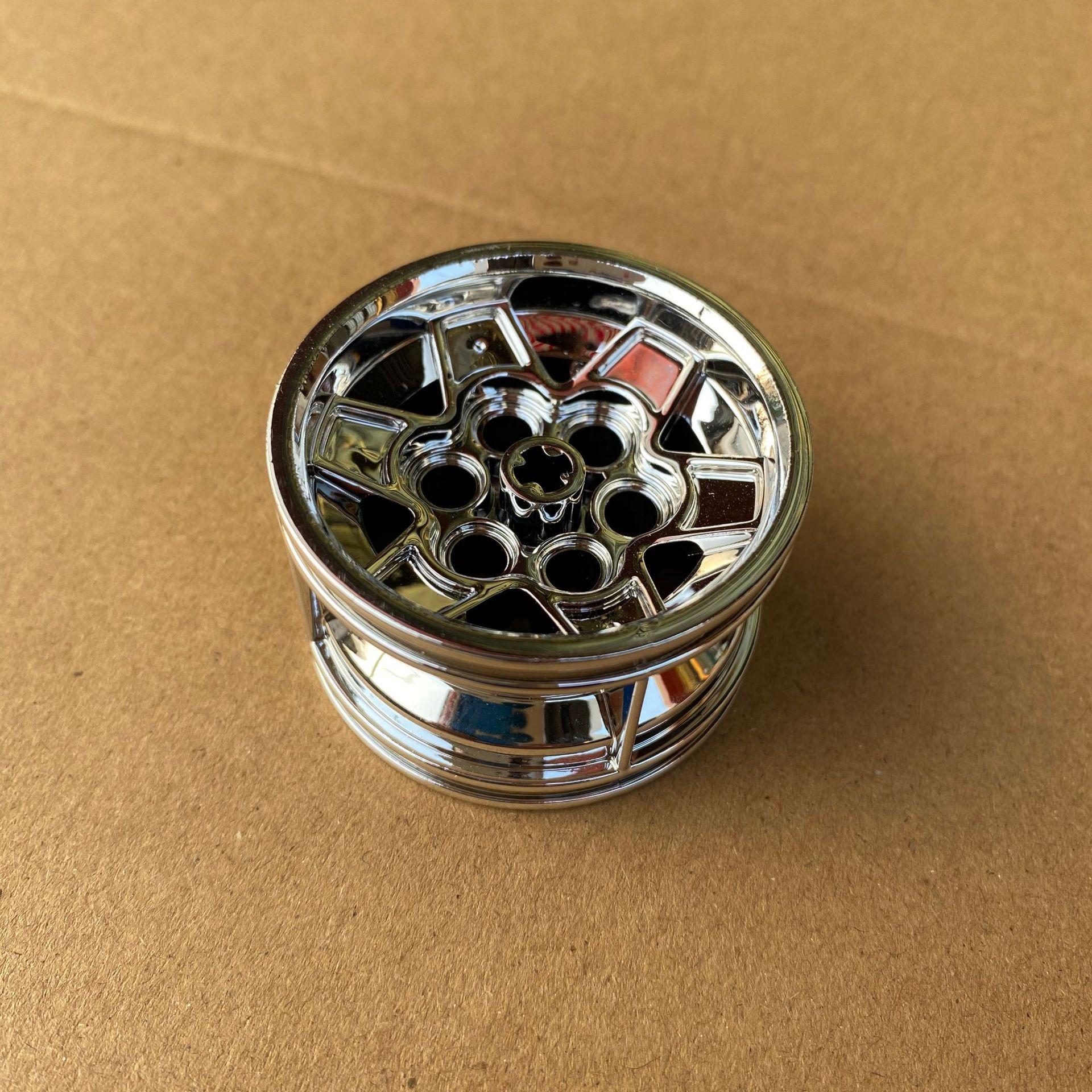 

Совместимый строительный блок Ev3 Tire 41897 56908 (6035364 4634091) Колесо 56X28 Кожаное колесо 1 piece