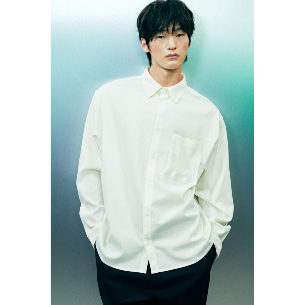 H M Crinkle oversHirt Loose Fit creaM