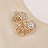 Women Brooch Sparkling Rhinestone Imitation Pearl Inlaid Gourd Shape Anti-Exposure Buckle Suits Sweaters Cheongsam Badge Outfit Accessory