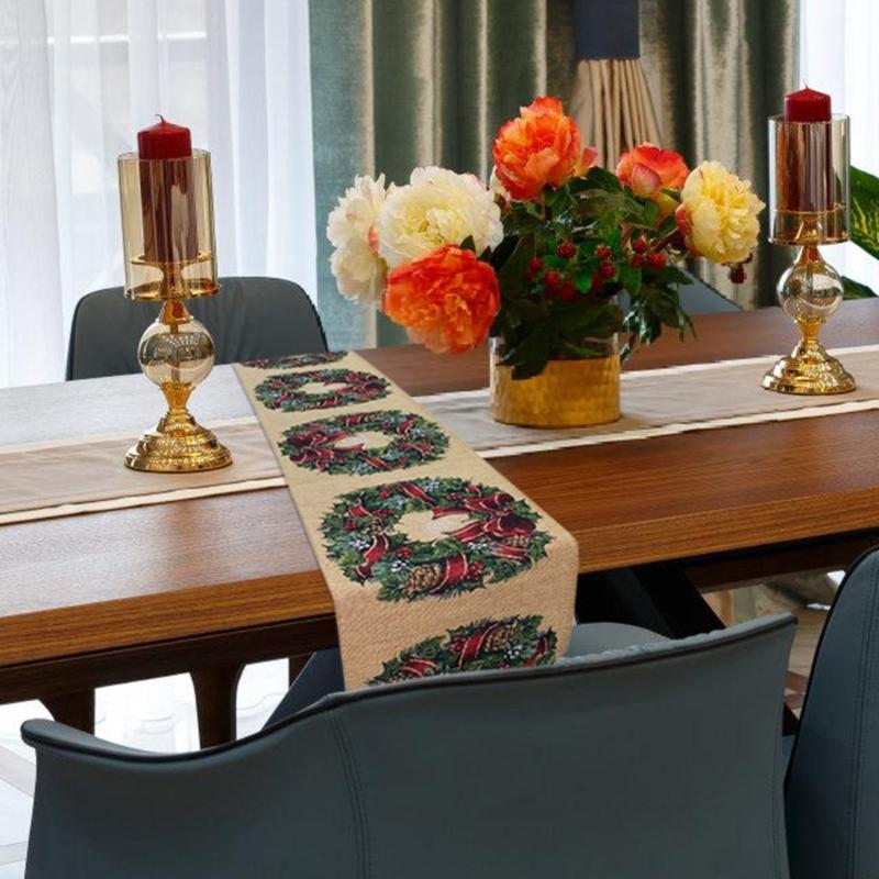 Classical Christmas Table Runner Table Cloth Christmas Tablecloth with Snowflake Pattern for Dining Decorations