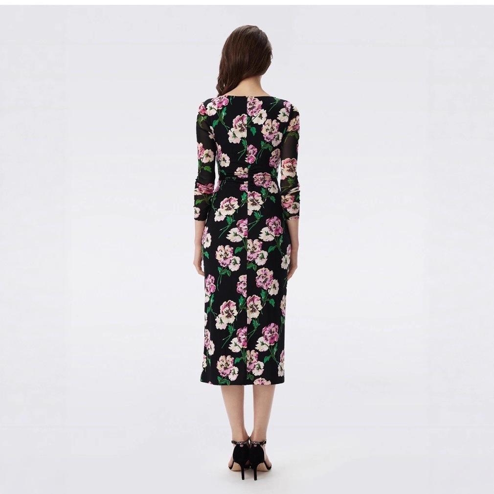 Elegantes französisches figurbetonendes florales Netz-Kleid mit Taillenschnürung