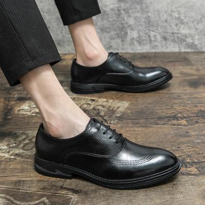 Mode 2025 Klassische Marke Retro Brogue Schuhe Vielseitige Lässige Herren Business Kleiderschuhe Schnürschuhe Herren Fahrschuhe Dicke Sohle