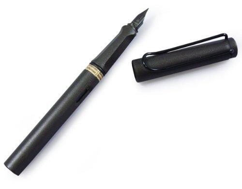 LAMY Safari Füllfederhalter, Schwarz, Feine Feder, L17-F [Parallelimport]