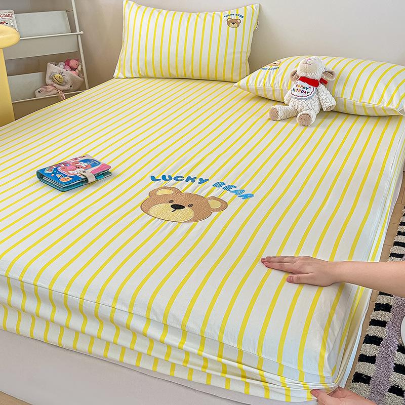 

Летний Хлопковый Толстый Наматрасник Постельный Комплект Мультяшные Простыни Для Детей 3 Предмета Полностью Хлопковое Покрывало Комфортный Комплект Простыней 1.2m