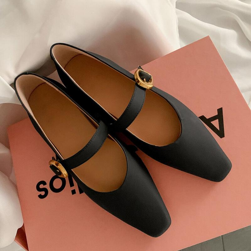 

New non-slip soft-soled cowhide single shoes women s head low heel large size buckle comfortable small leather shoes fashionable sheepskin wome 40 чёрный