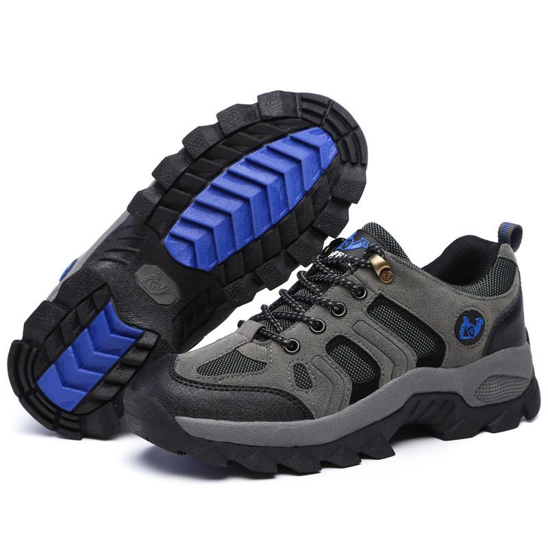 Outdoor Hiking Shoes Men's Hiking Shoes Sports and Leisure Outdoor Sports Shoes Women's Autumn and Winter Large Size Leather Shoes Men's Cotton Shoes