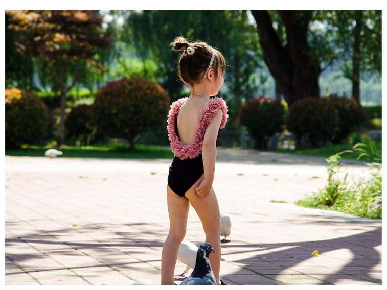 Luxury 3D Floral Backless Girls' One-Piece Swimsuit for Parent-Child Hot Springs