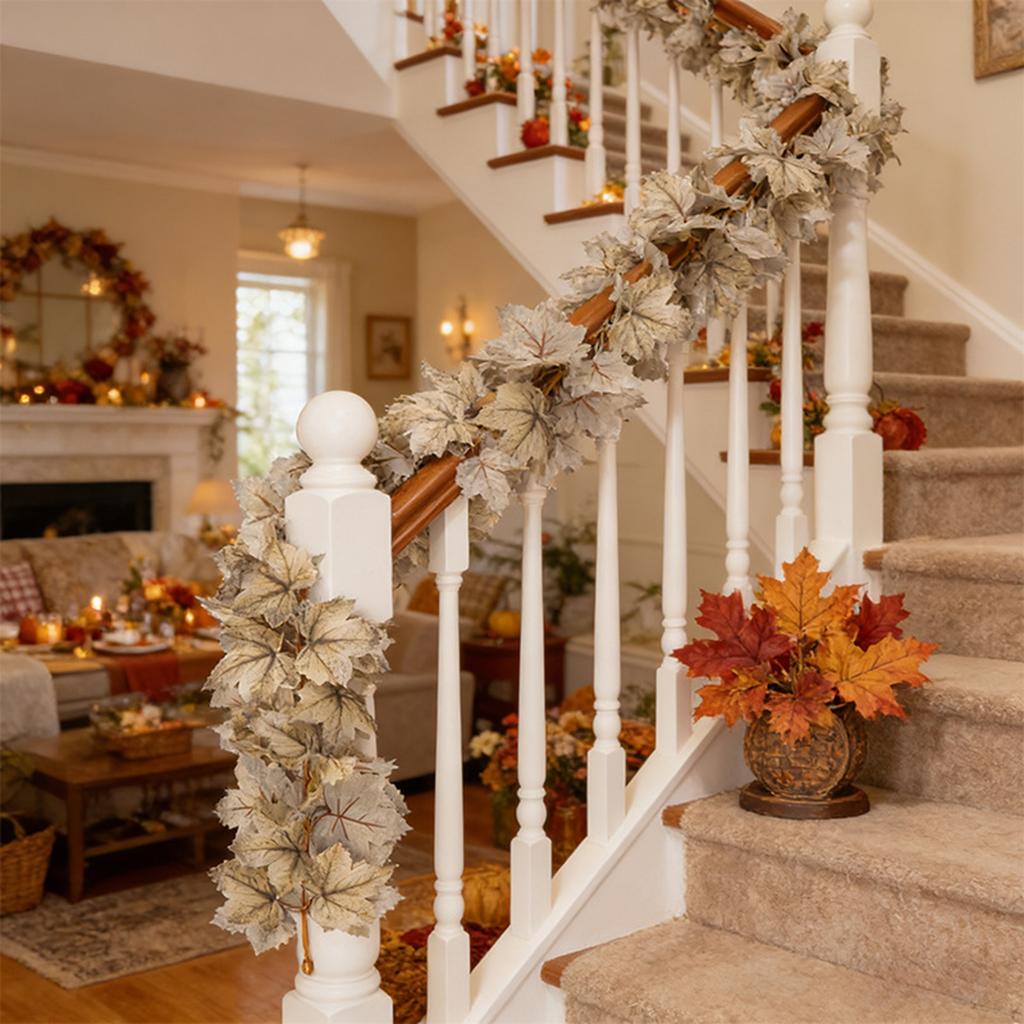 Artificial Maple Leaf Lights with Timer, 3 Meters 20 LED Warm Lights, Battery Operated Fall Garland Decor for Home