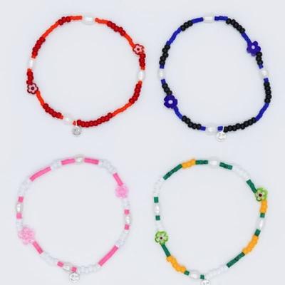 BONBEAU Water Pearl Flower Charm Beads Bracelet Freshwater Pearl Mini Smile Flower Charm Beads Bracelet