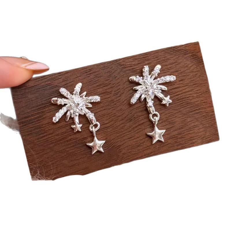 Womens Star Zircon Earrings Dainty Mosquito Coil Clip On Needle Fashion Small Design