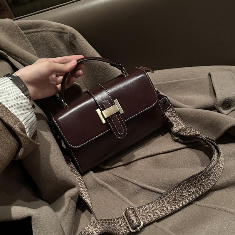 Bags for Women, Small Square Bags, Crossbody, Armpit Bags, Retro Leather Bags, Women's Bags, Light Luxury Shoulder Bags, Small Bags