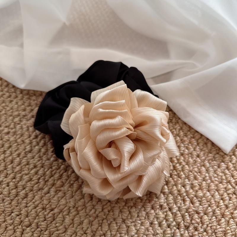 Korean 3D Pleated Satin Fabric Hairband with High-End Flower Hair Tie, Retro and Chic, High Quality