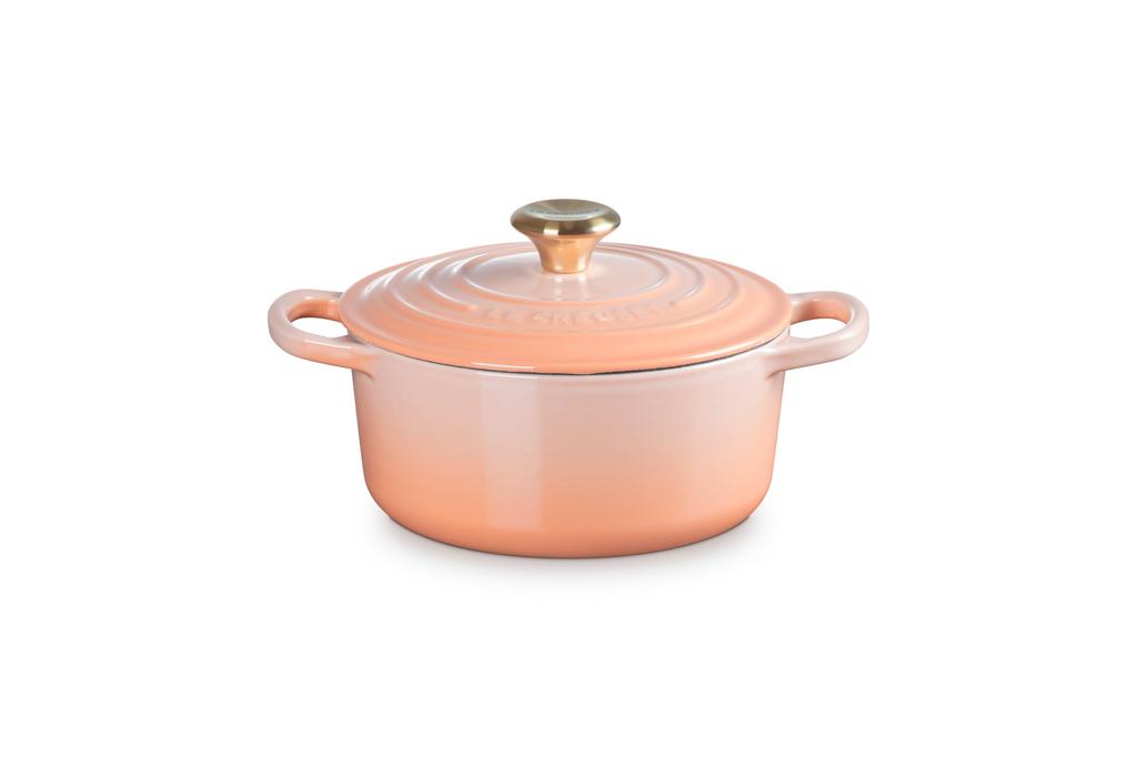 Le Creuset Signature Cocotte Ronde 18 cm Cast Iron Enamel Pot, Péch, Gas, Induction, and Oven Compatible [Official Japanese Product]