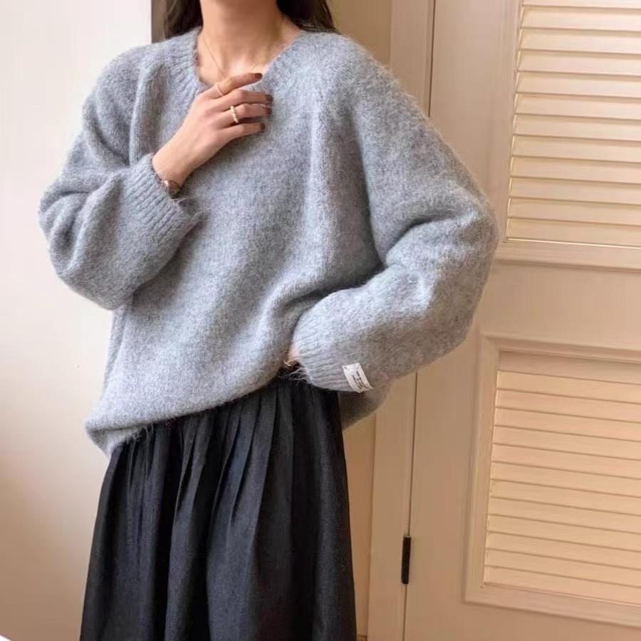 Soft waxy lazy wind sweater women's clothing 1011 autumn and winter new high-end super good-looking loose knitted sweater top