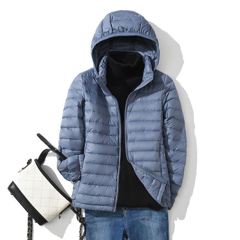 Jachetă scurtă cu glugă pentru femei - 90% puf de rață albă, ușoară, mărime plus, glugă detașabilă, stil toamnă/iarnă.