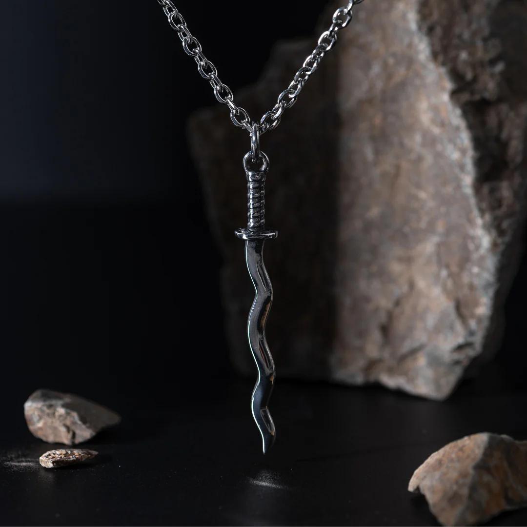 

Serpent Breathing Katana Necklace retro necklace samurai sword snake necklace 55cm