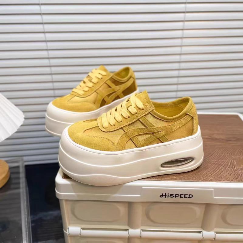 Spring and summer new thick-soled heightening dad shoes women's versatile lace-up round head ultra-light air cushion bottom