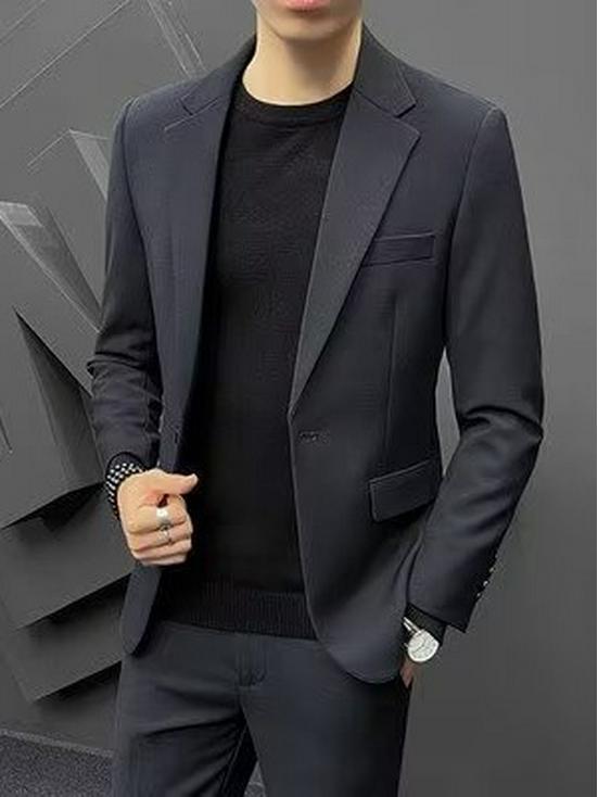 Men's 2024 Autumn/Winter Hong Kong Style Slim Fit Business Suit Jacket for Weddings and Formal Occasions.