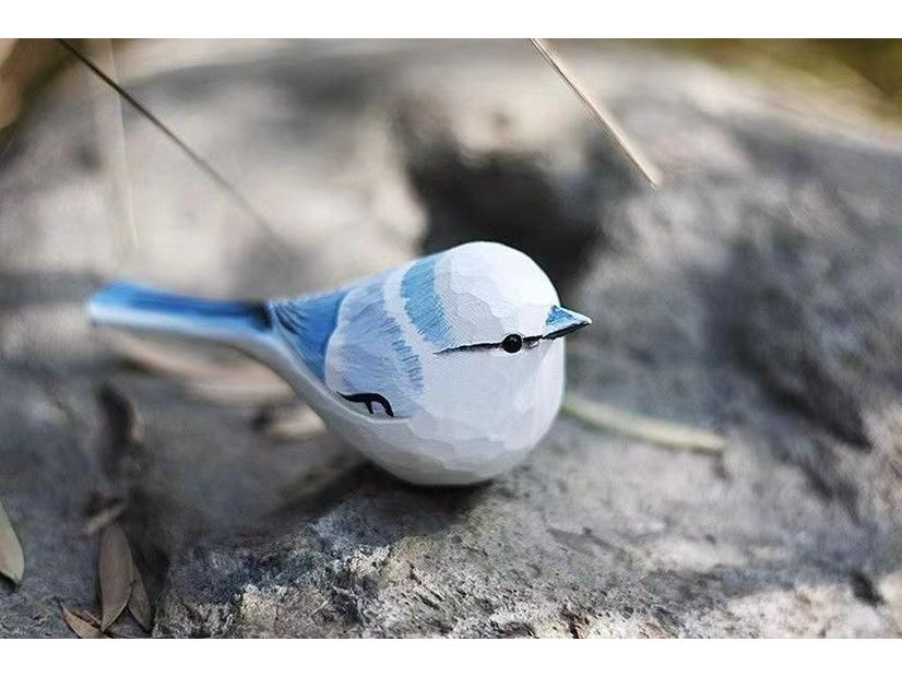 Hand-Carved Wooden Bird Ornament: Cute, Simple Healing Gift