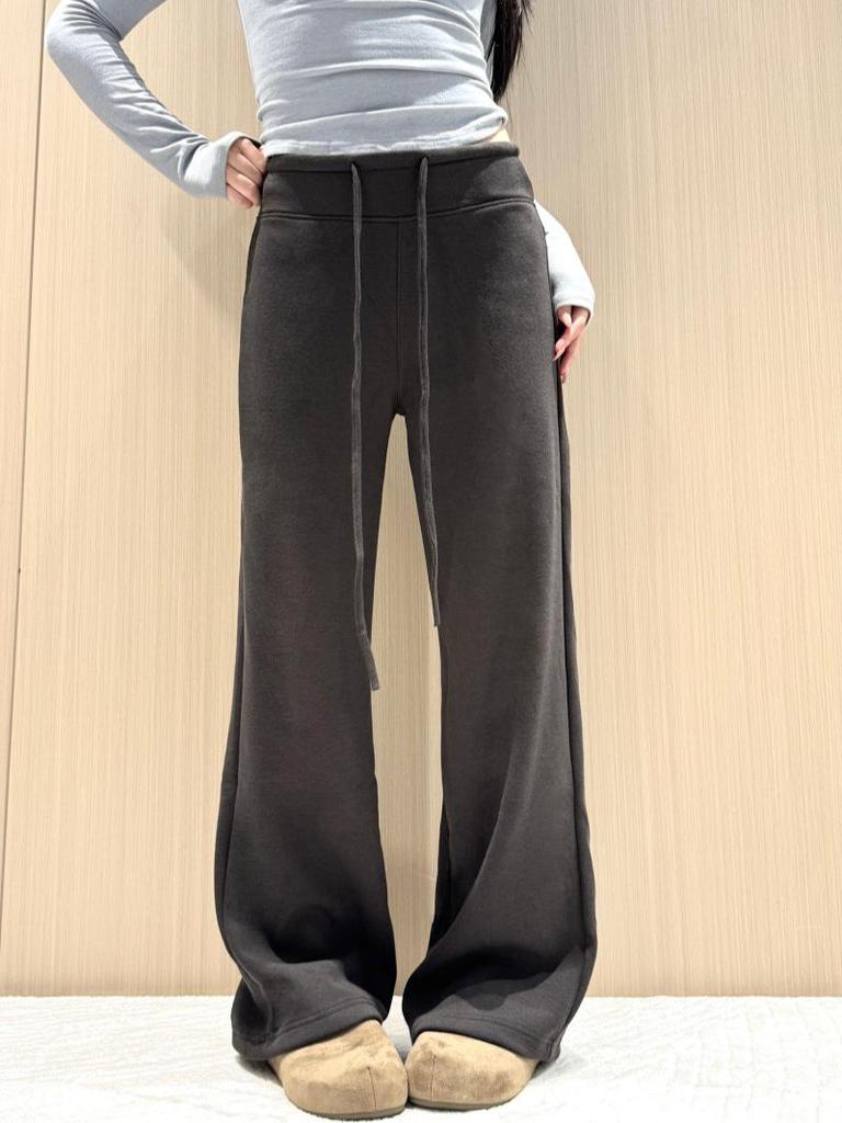 Coffee-Colored Wool-Blend Wide-Leg Velvet Pants for Women - 2025 Autumn/Winter Collection.