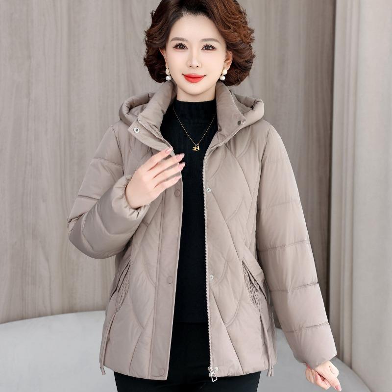 Large Size Live Hat, Winter Mother's New Fashion Cotton-padded Jacket, Warm and Slim Diamond Short Down Cotton-padded Jacket