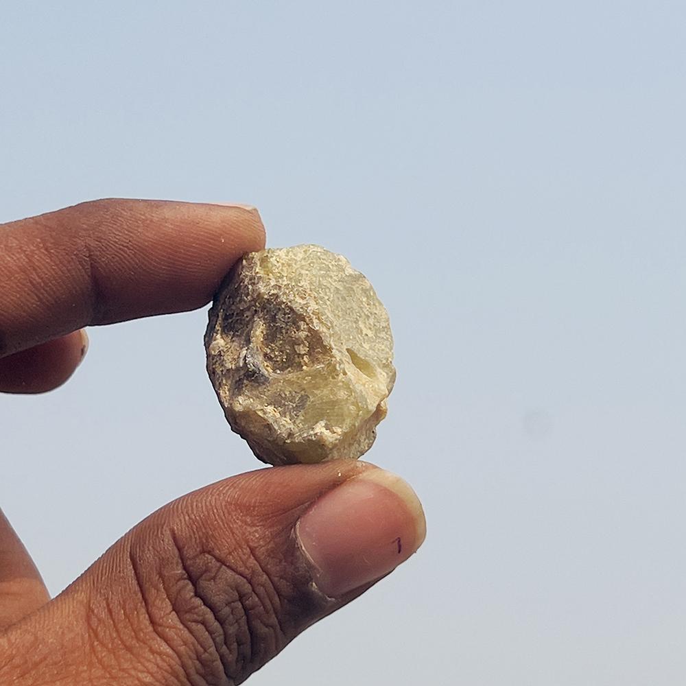 Natural Green Tourmaline Loose Gemstone Uncut Rough 90.10 Ct October Birthstone for Gem Collections