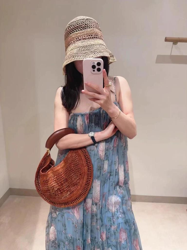 Women's Crescent Straw-Woven PU Leather Handbag - Fashionable Commuter Underarm Bag