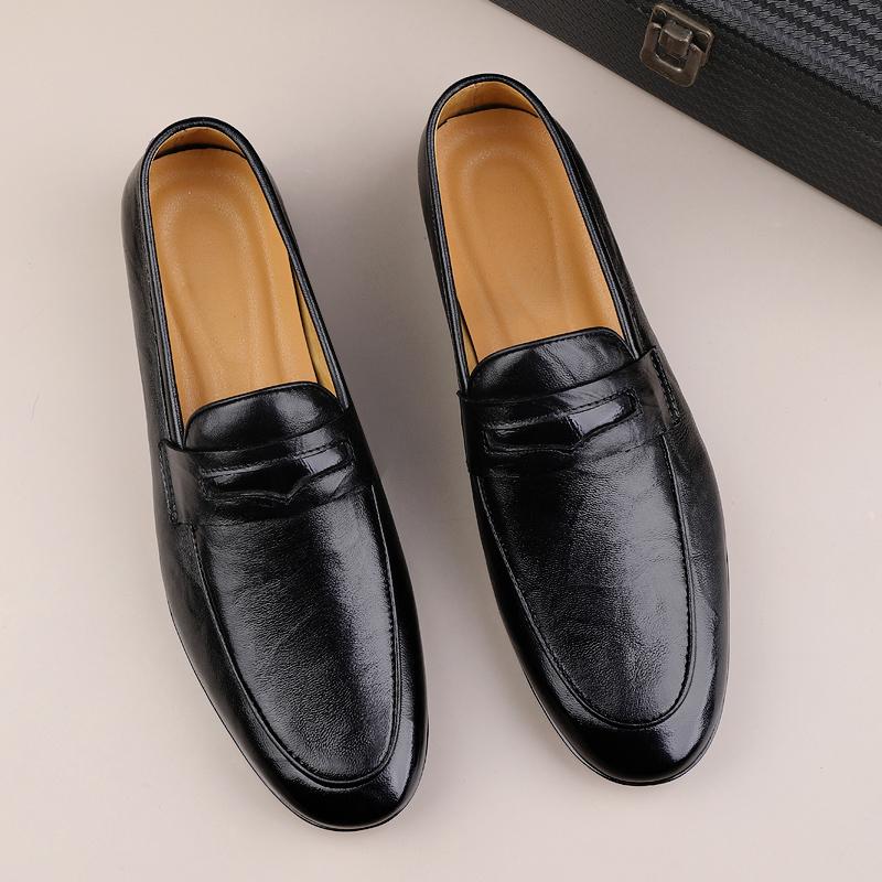 Fashion Italian Men Handmade Casual Leather Loafer Flat Designer Genuine Leather Shoes Luxury Comfy Antiskid Soft Bottom Business Shoes