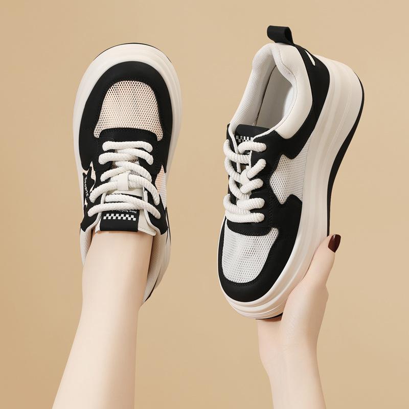 Leder Sportschuhe Damen Frühling und Herbst Neu Muffin-Sohle Rutschfest und Leicht Casual Vielseitig Board Schuhe Sportschuhe Weiß