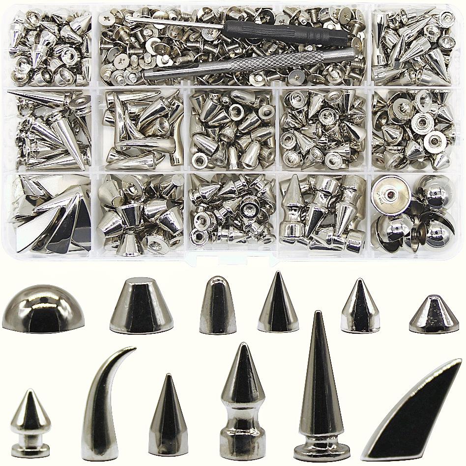 Set di Decorazioni per Giacca Punk Nera in Pelle con Borchie e Collare - 270 PZ
