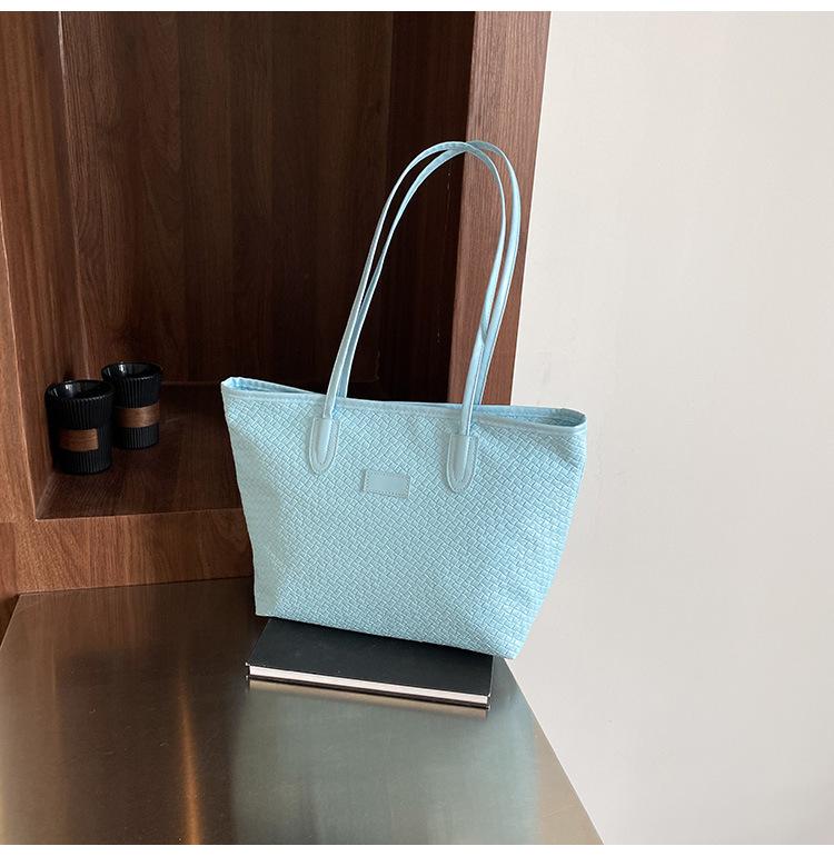 Fashion Sense Retro Large Capacity Woven Pattern  New Casual Fashion Casual Simple Tote Shoulder Bag