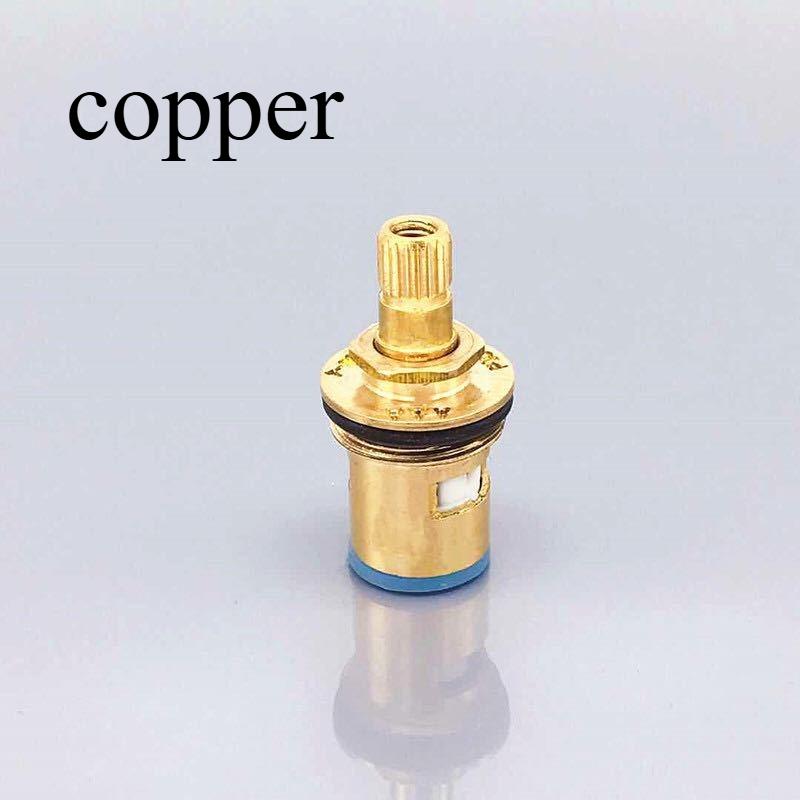 1 Universal Replacement Tap Valves Brass Ceramic Disc Cartridge Inner Faucet Valve for Bathroom, Clockwise or Anti-clockwise
