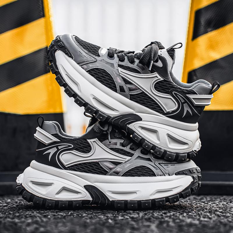 Men's Sports Shoes Fashionable and Casual Men's Thick Soled Sports Shoes Street Style Easy To Match