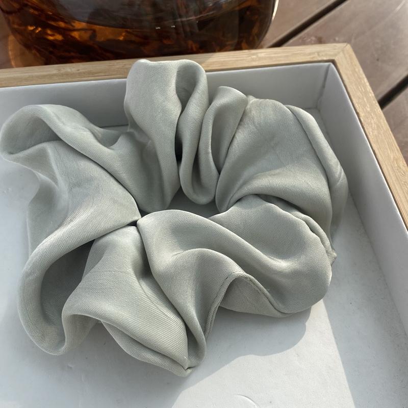 

Корейские резинки-скранчи с цветочным бантом для женщин, атласные, с длинной лентой, шарф для хвостика, резинки для волос для девочек с принтом, эластичные резинки для волос, аксессуары