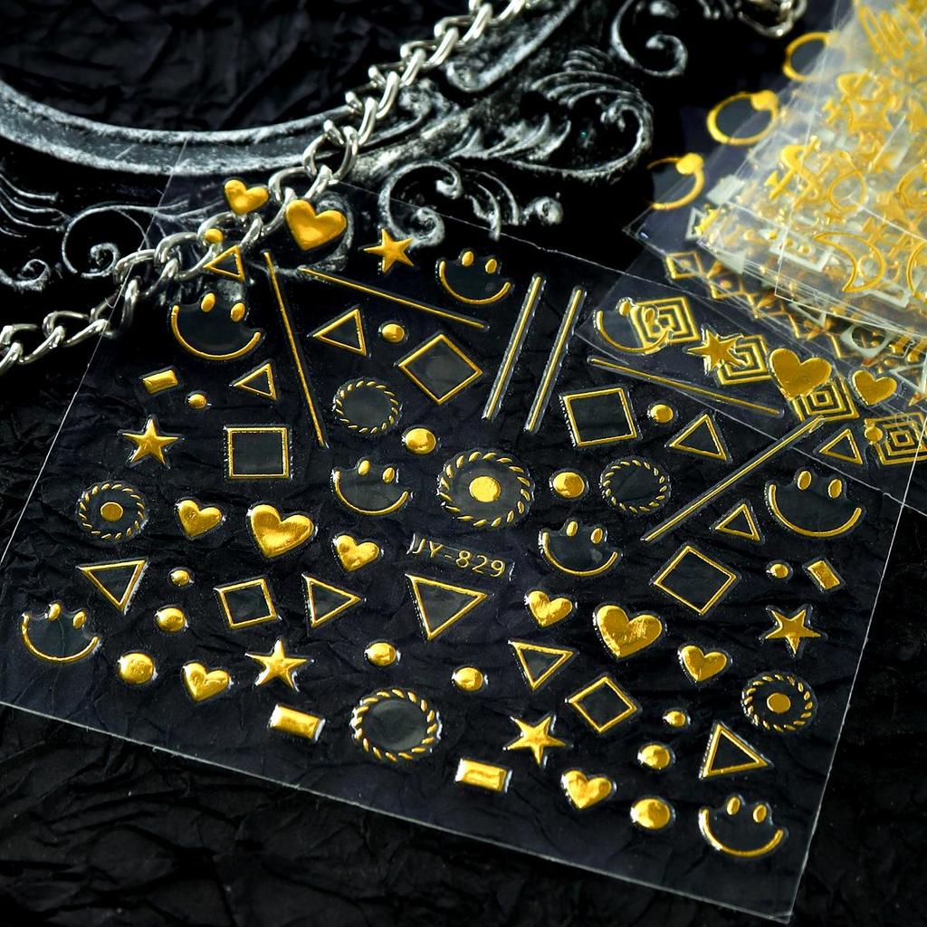 30 listů zlatých smíšených tvarů samolepek na nehty 3D umělecké samolepky hvězdy a měsíc geometrický vzor design manikúra konečky prstů dekorace