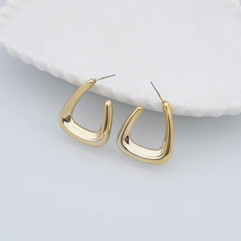 Velká geometrie ve tvaru U lichoběžník zlatá barva Hladké náušnice CCB pro ženy Minimalismus Hyperbole Módní párty šperky