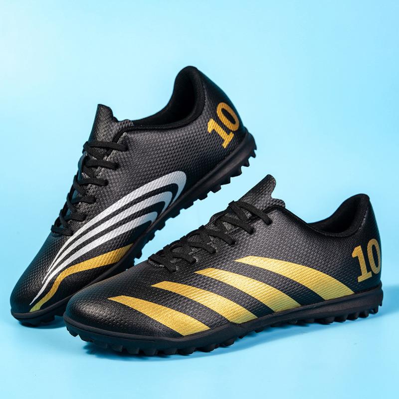 2025 Summer New Teen Student Couple Spike Competition Training Low Top Soccer Boots 35-45 Yards
